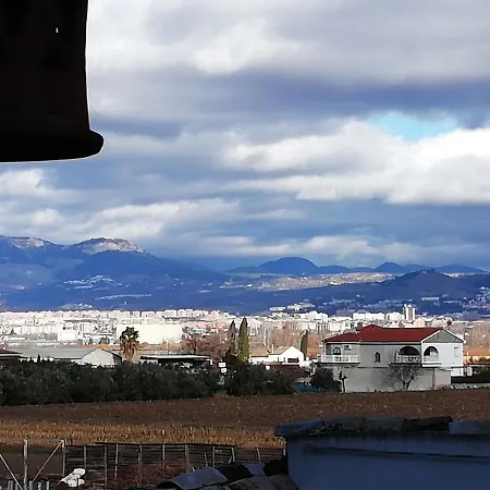 Apartamentos La Vega De Granada Apartment
